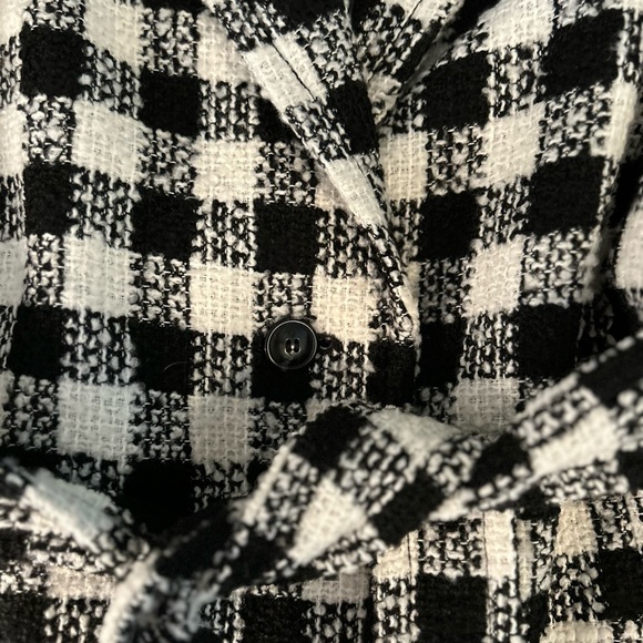 Ann Taylor belted buffalo plaid tweed car coat - Picture 4 of 9